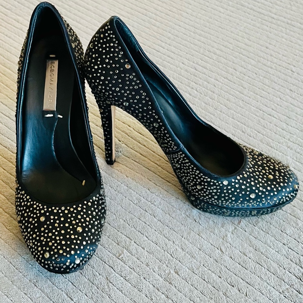 BCBGMAXAZARIA Black Satin & Champagne Rhinestone Round Toe 1"Platform Stilettos